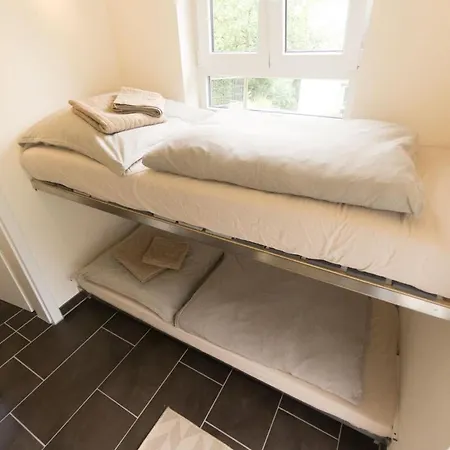 Tiny-house In Stuttgart-west - Only 4u! Apartment Stuttgart