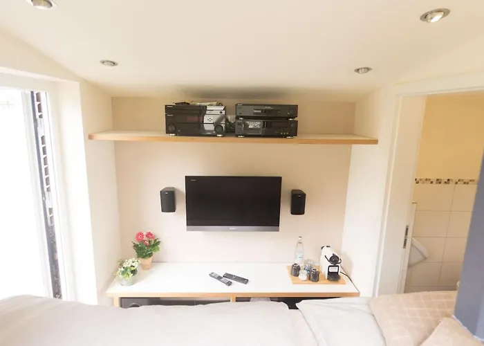 Lejlighed Tiny-house In Stuttgart-west - Only 4u!